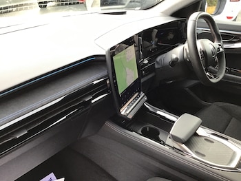 Used Renault Austral 2023 for sale - 77576531: Photo