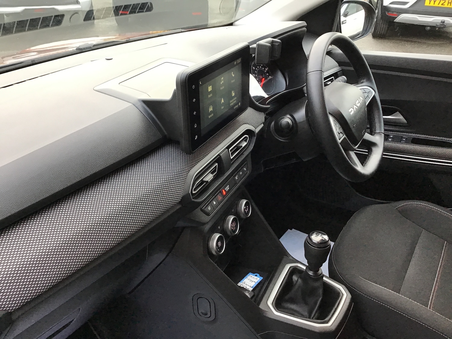 Used Dacia Jogger 2023 for sale - 76954500: Photo 2