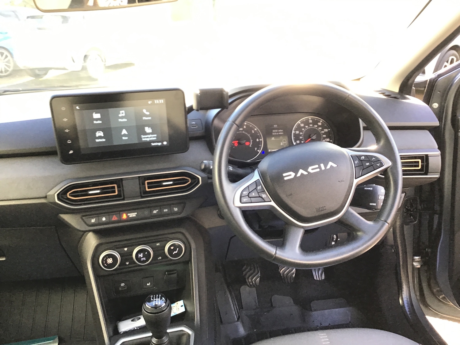 Used Dacia Jogger 2023 for sale - 76691632: Photo 8