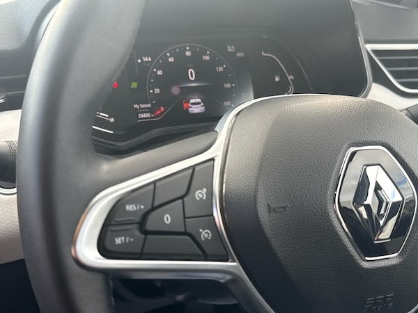Used Renault Clio 2023 for sale - 76297790: Photo 14