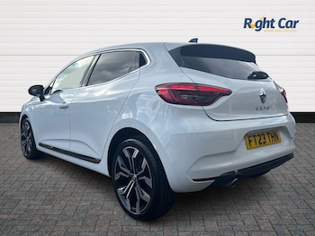Used Renault Clio 2023 for sale - 76297790: Photo