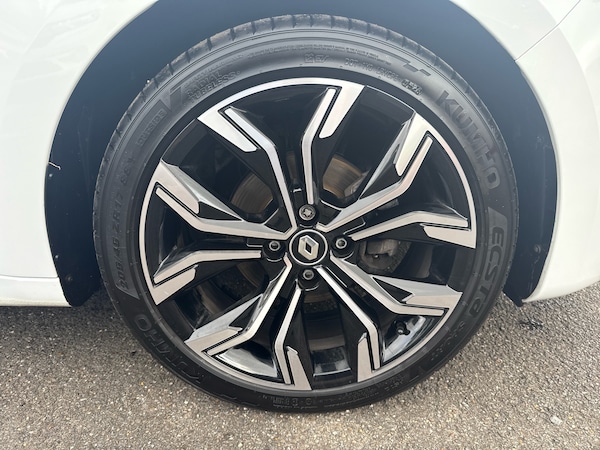 Used Renault Clio 2023 for sale - 76297790: Photo 5