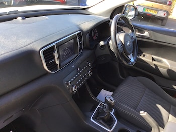 Used Kia Sportage 2017 for sale - 78159153: Photo