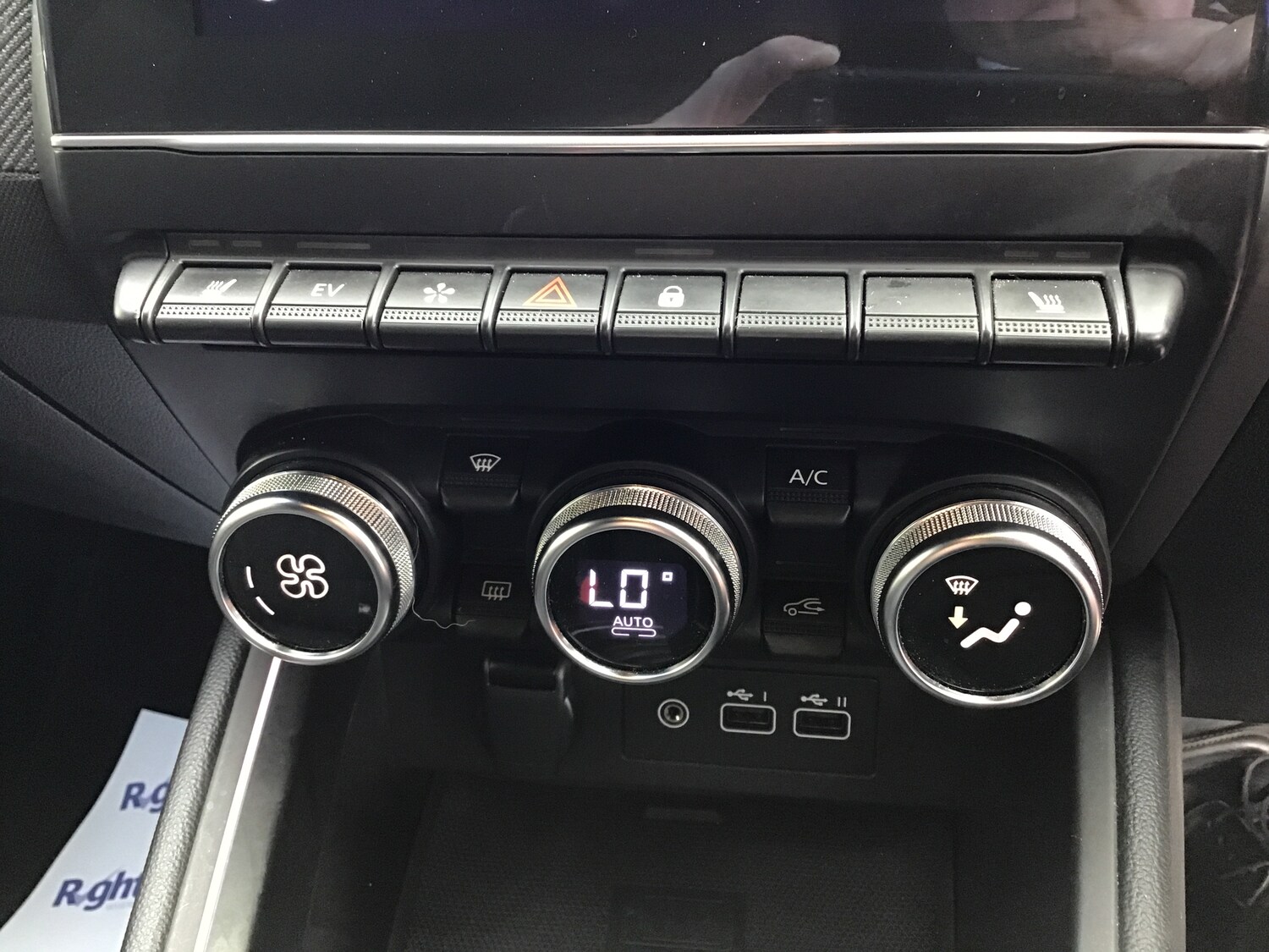 Used Renault Clio 2024 for sale - 77826590: Photo 18