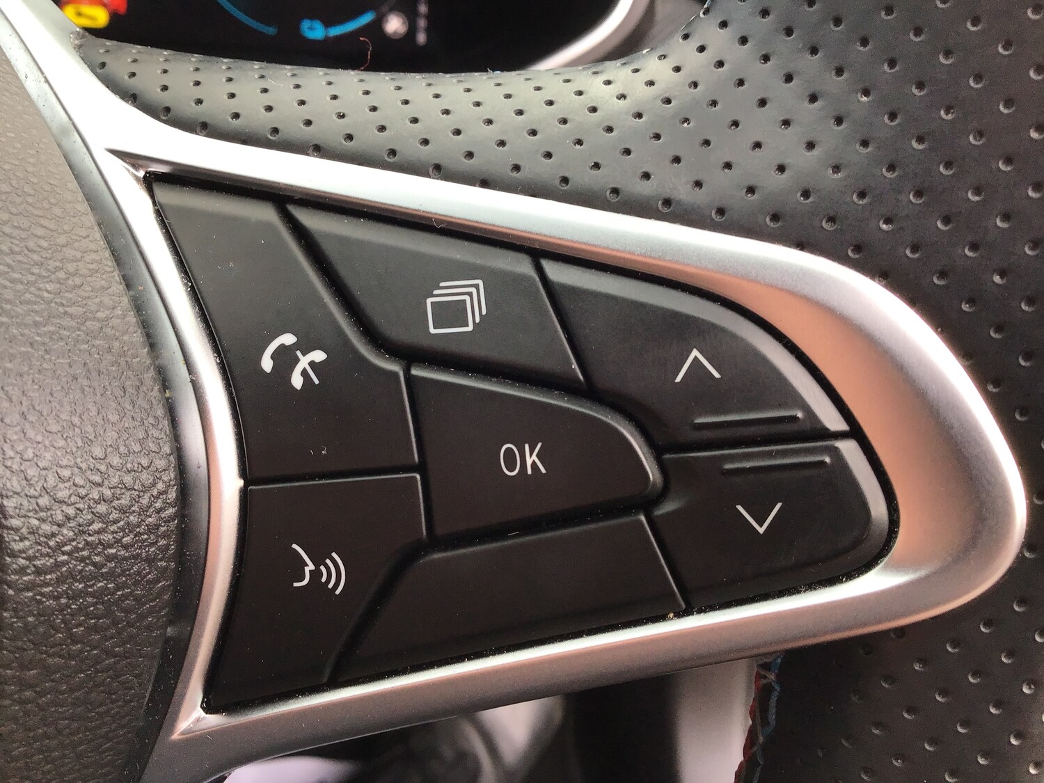 Used Renault Clio 2024 for sale - 77826590: Photo 20