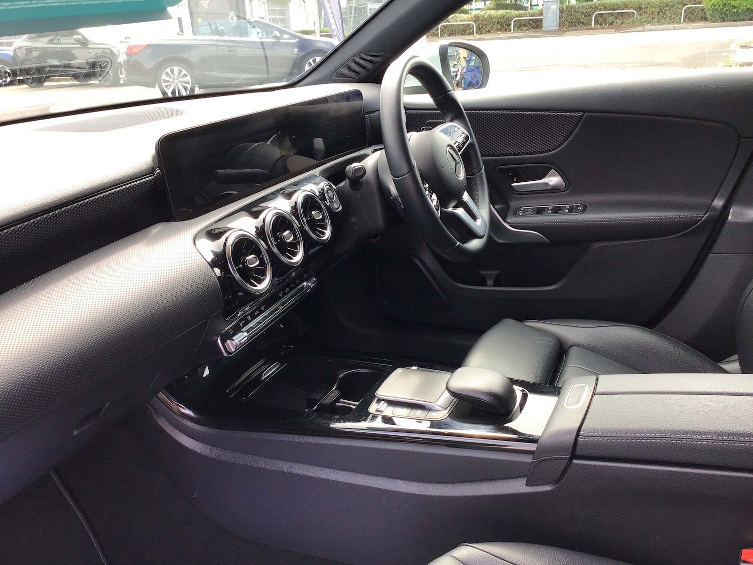 Used Mercedes-Benz A-Class 2022 for sale - 77082667: Photo 2