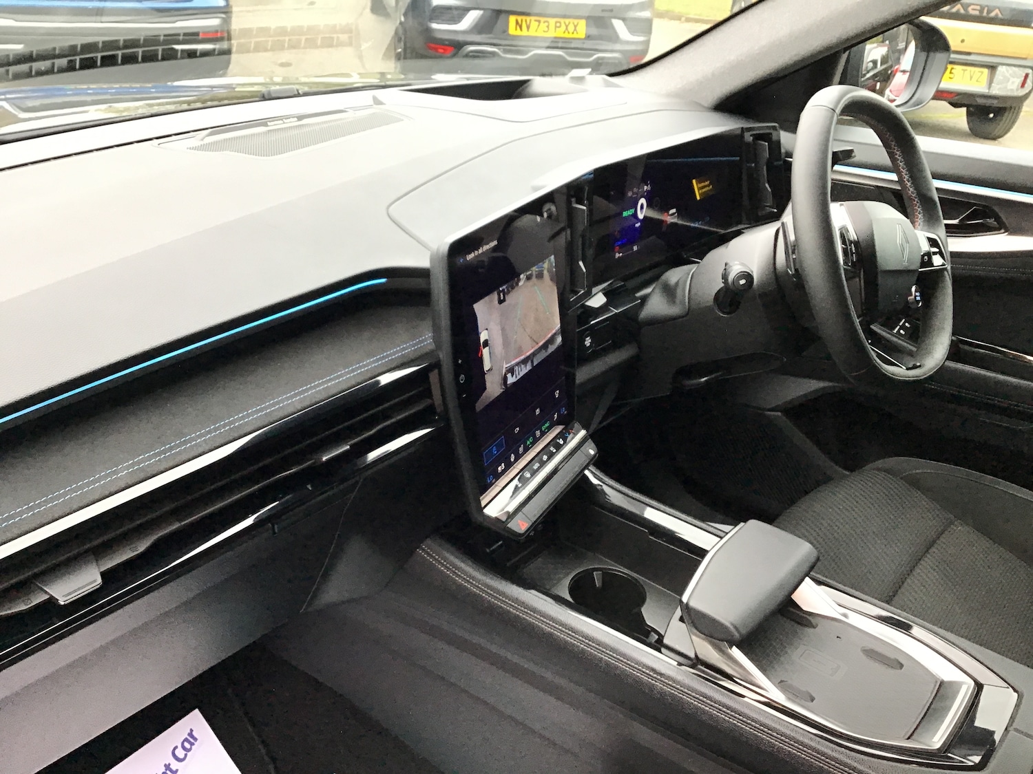 Used Renault Austral 2025 for sale - 78216064: Photo 2