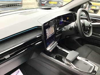 Used Renault Austral 2025 for sale - 78216064: Photo