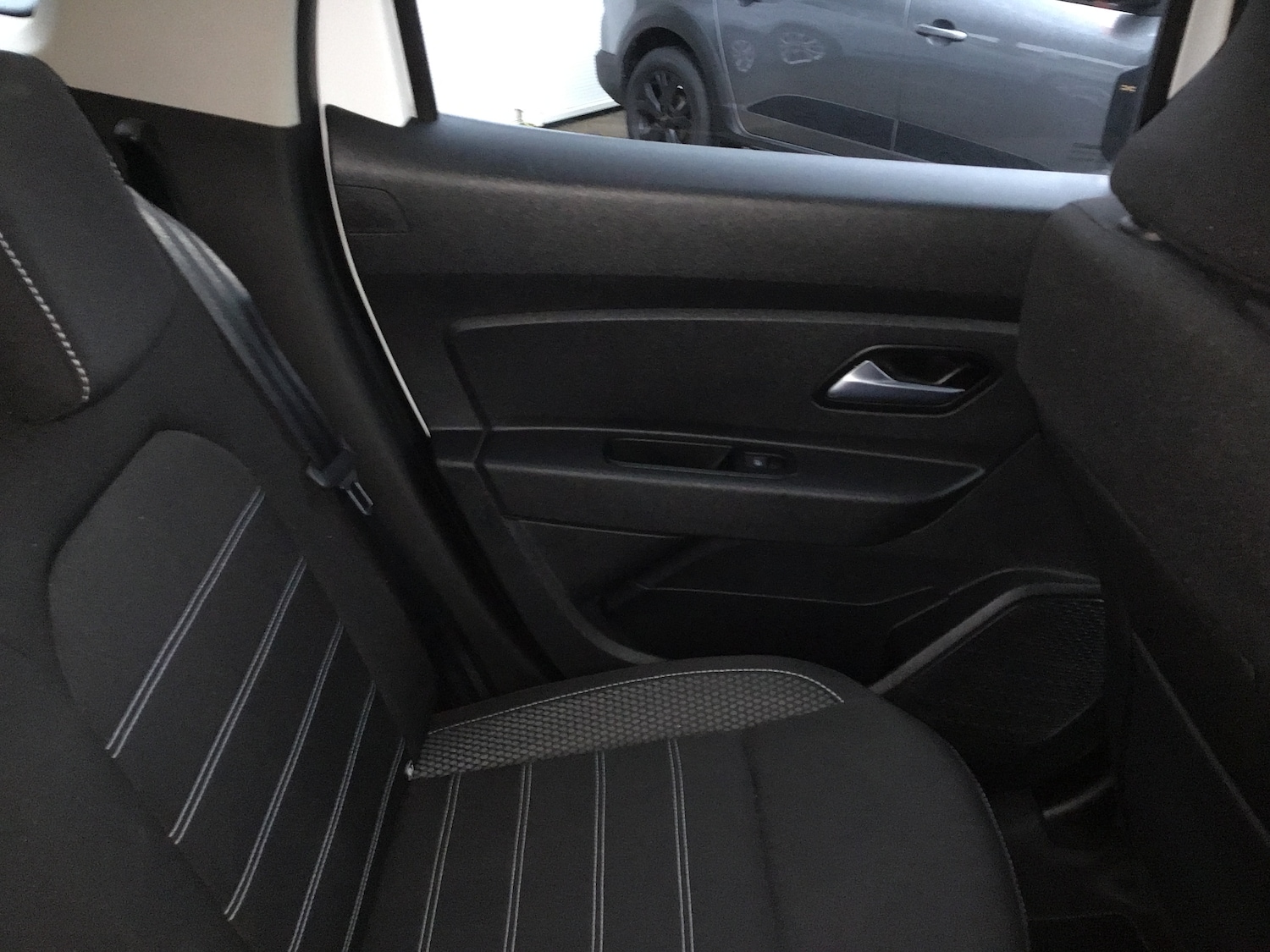 Used Dacia Duster 2022 for sale - 77256536: Photo 11