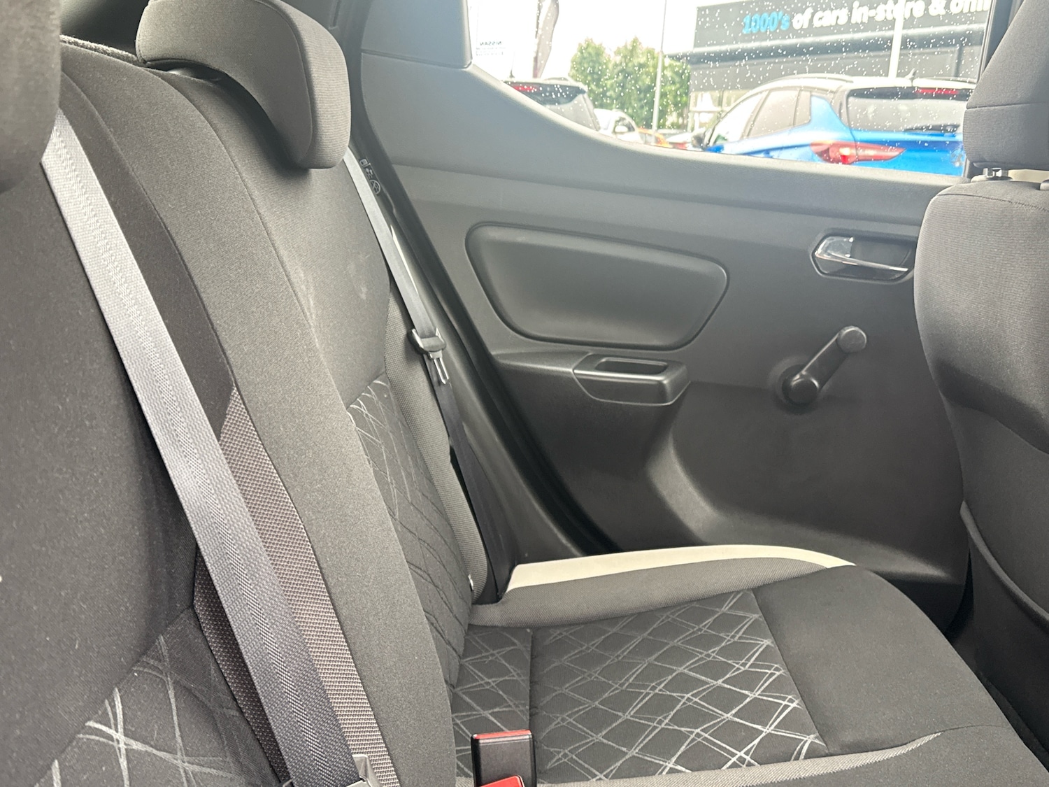 Used Nissan Micra 2017 for sale - 76140726: Photo 11