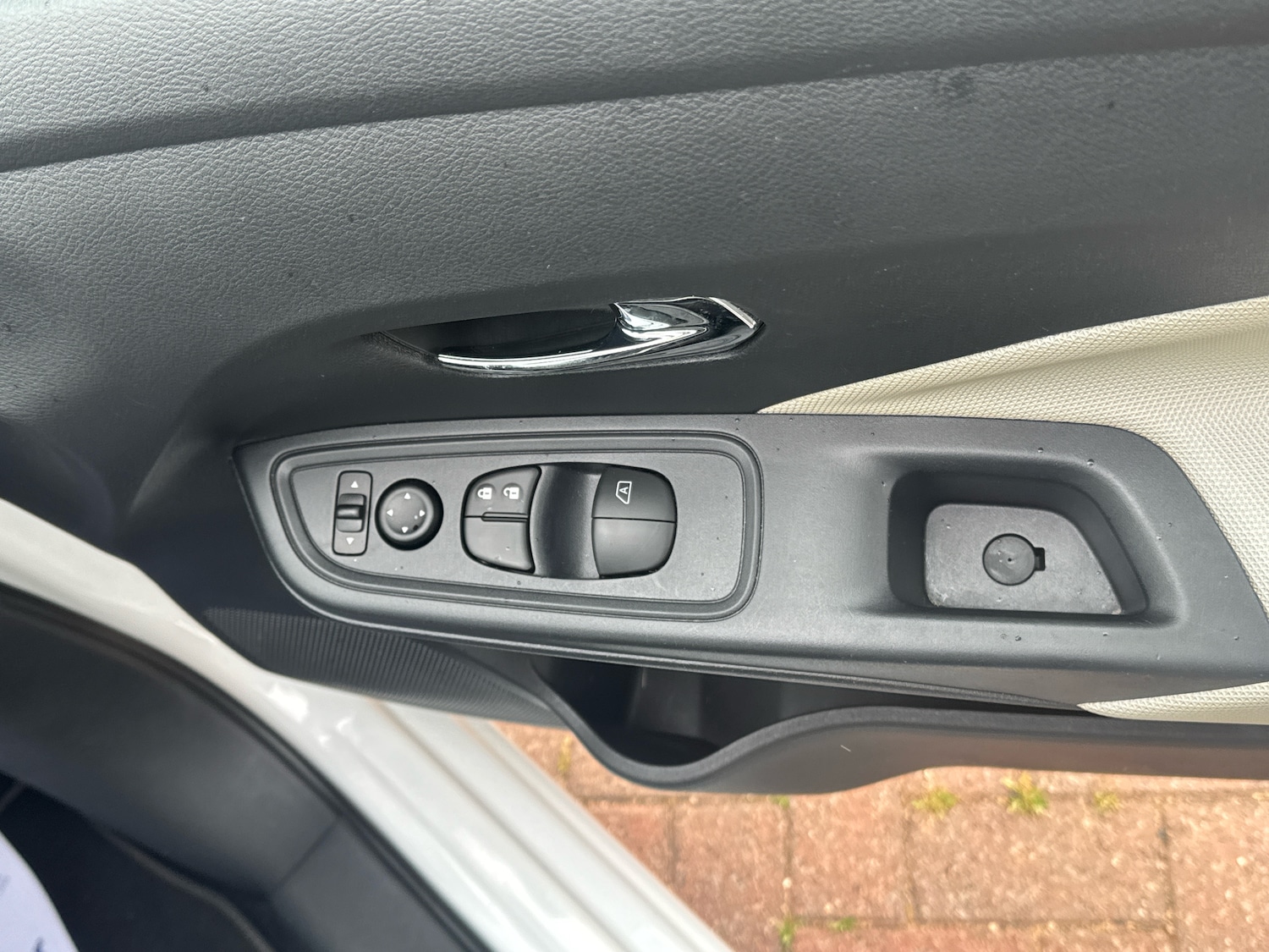 Used Nissan Micra 2017 for sale - 76140726: Photo 26