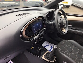 Used Toyota AYGO 2023 for sale - 75734400: Photo