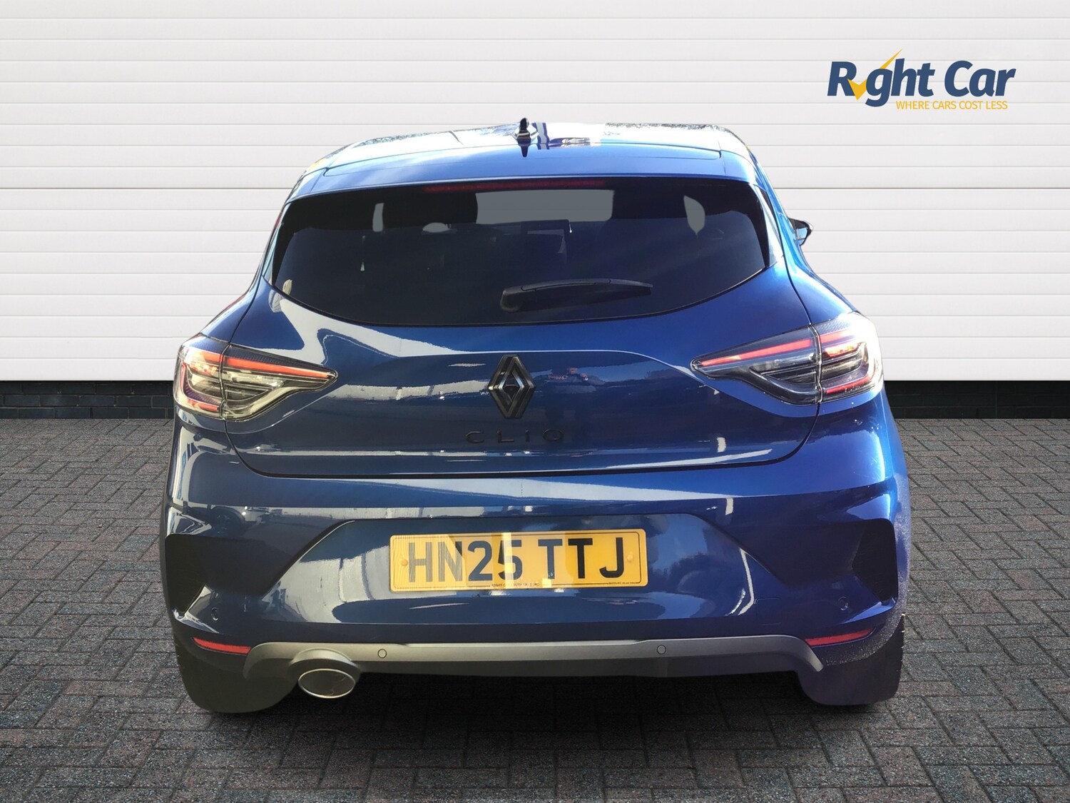 Used Renault Clio 2025 for sale - 76661120: Photo 12