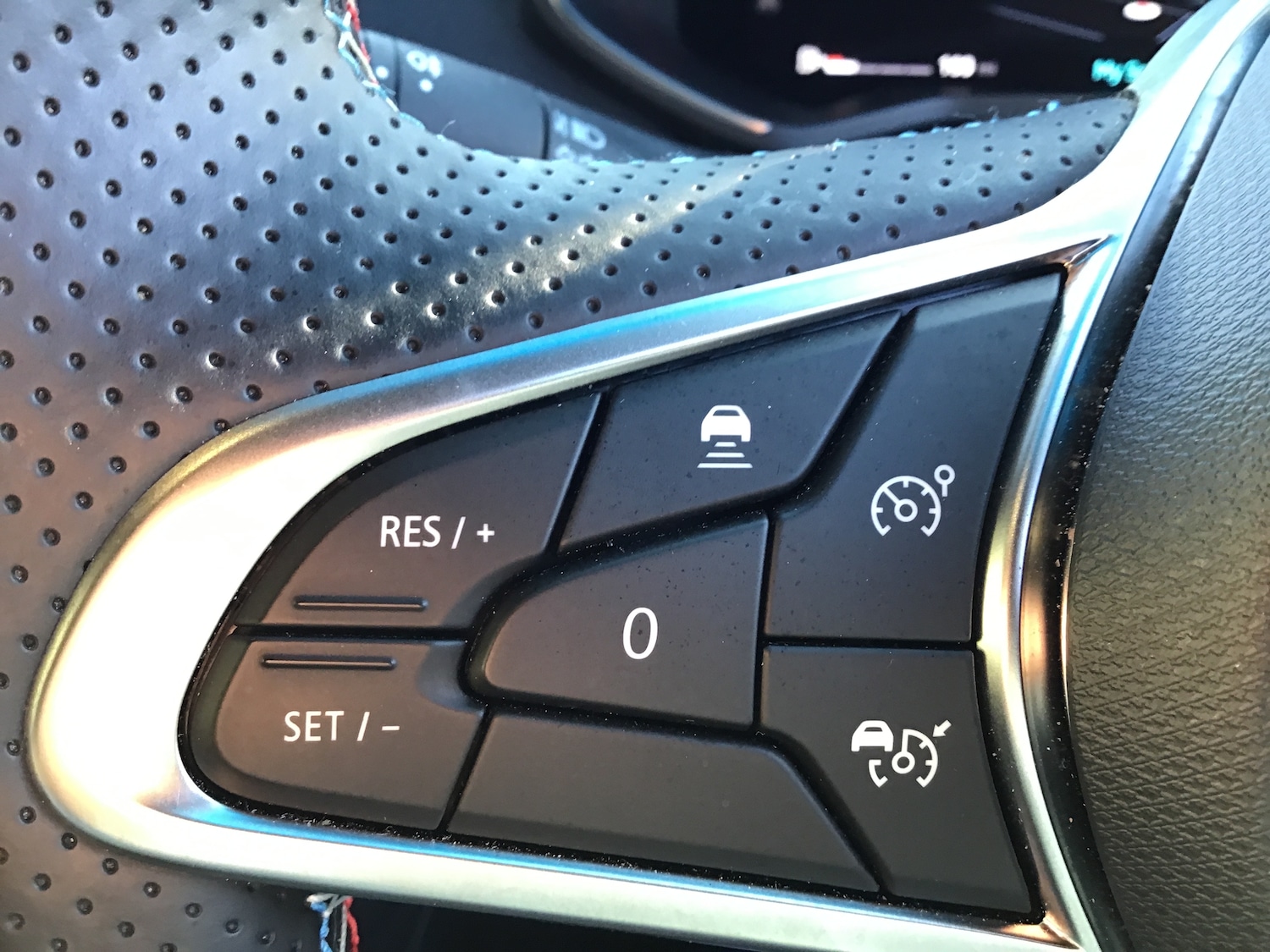 Used Renault Clio 2025 for sale - 76661120: Photo 19