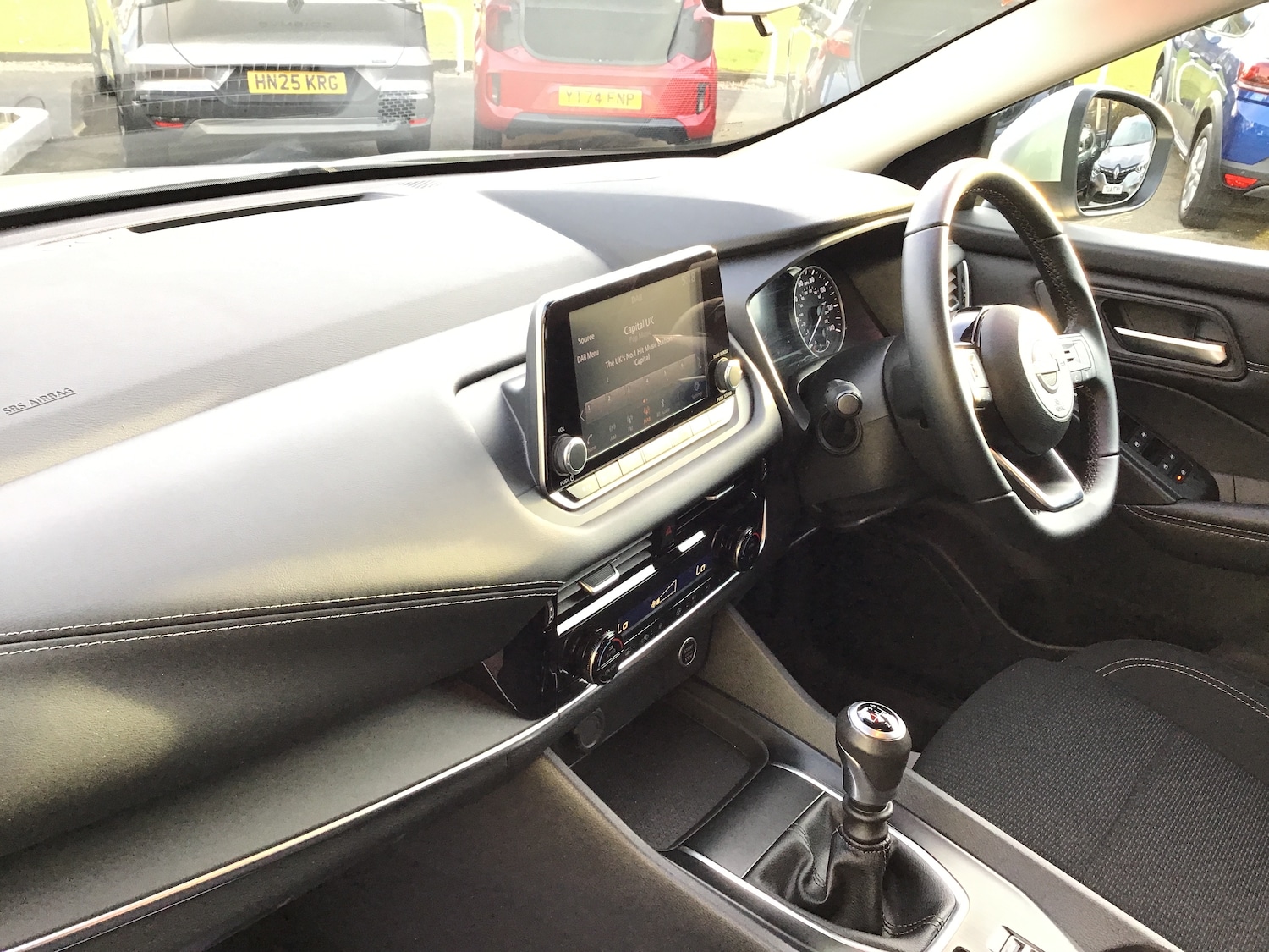 Used Nissan Qashqai 2023 for sale - 77660451: Photo 2