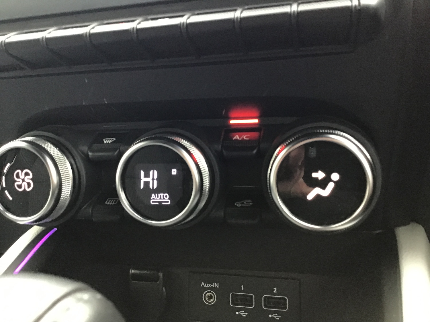 Used Renault Clio 2022 for sale - 76691636: Photo 18