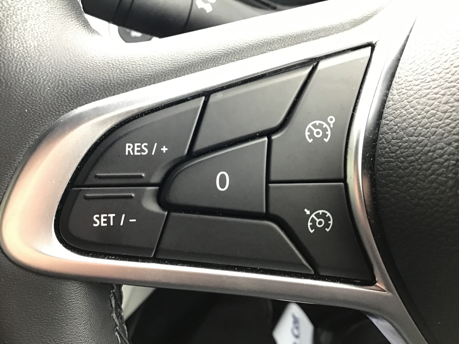 Used Renault Clio 2022 for sale - 76691636: Photo 23