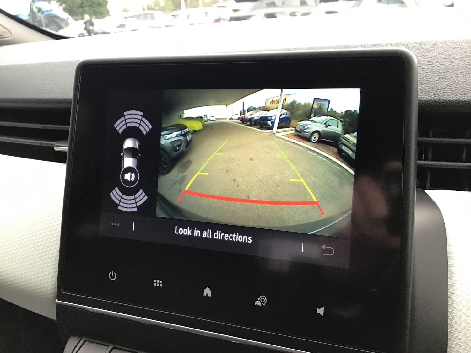 Used Renault Clio 2022 for sale - 76691636: Photo 26