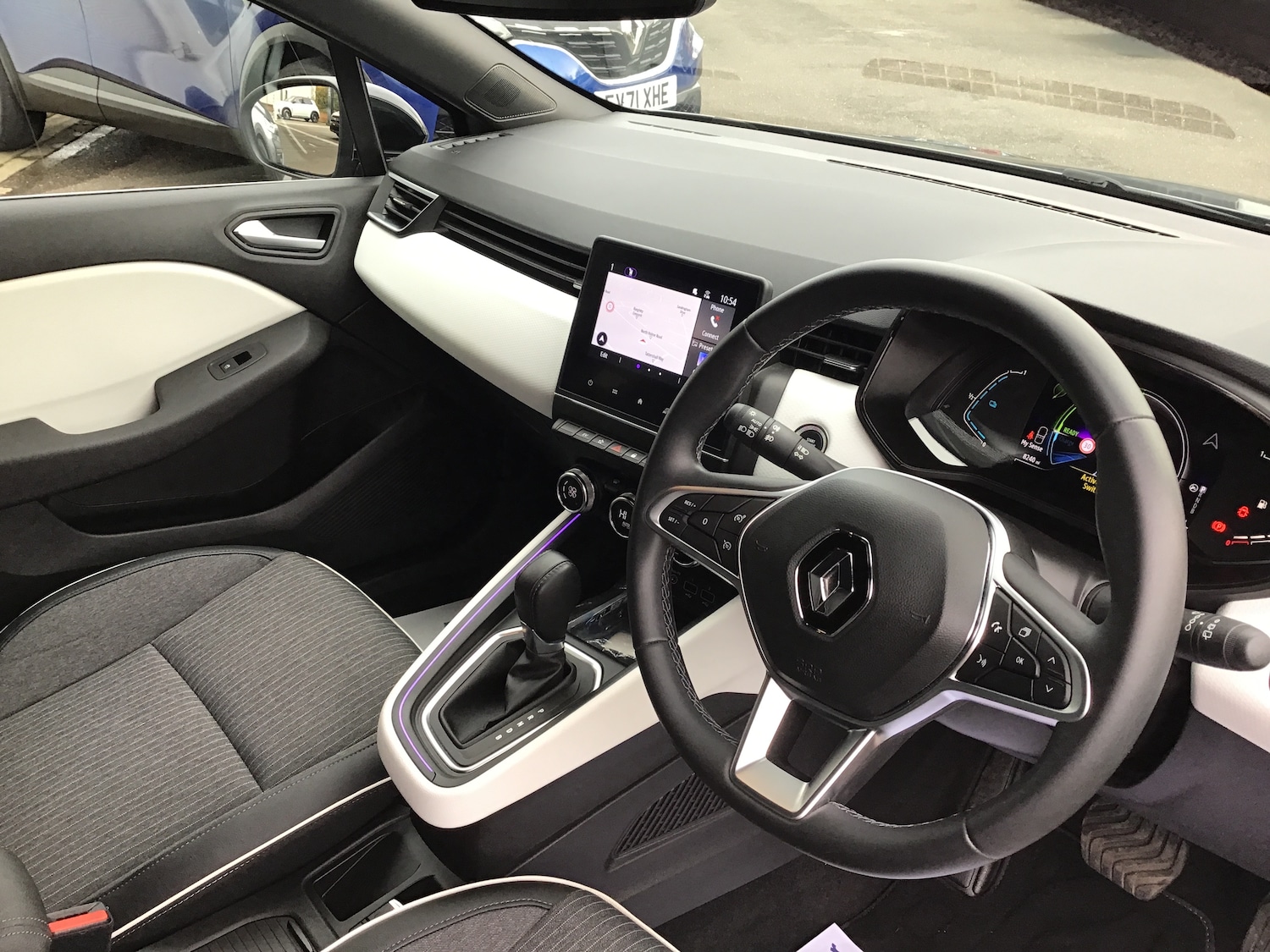 Used Renault Clio 2022 for sale - 76691636: Photo 6