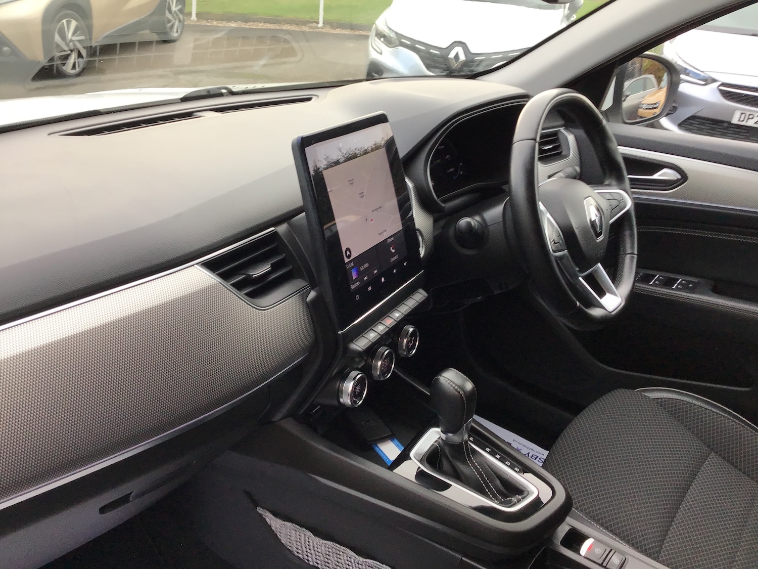 Used Renault Arkana 2022 for sale - 76648048: Photo 2