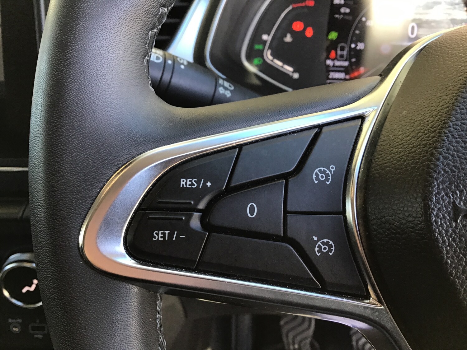 Used Renault Captur 2021 for sale - 77560659: Photo 19