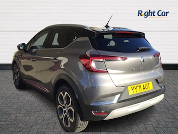 Used Renault Captur 2021 for sale - 77560659: Photo
