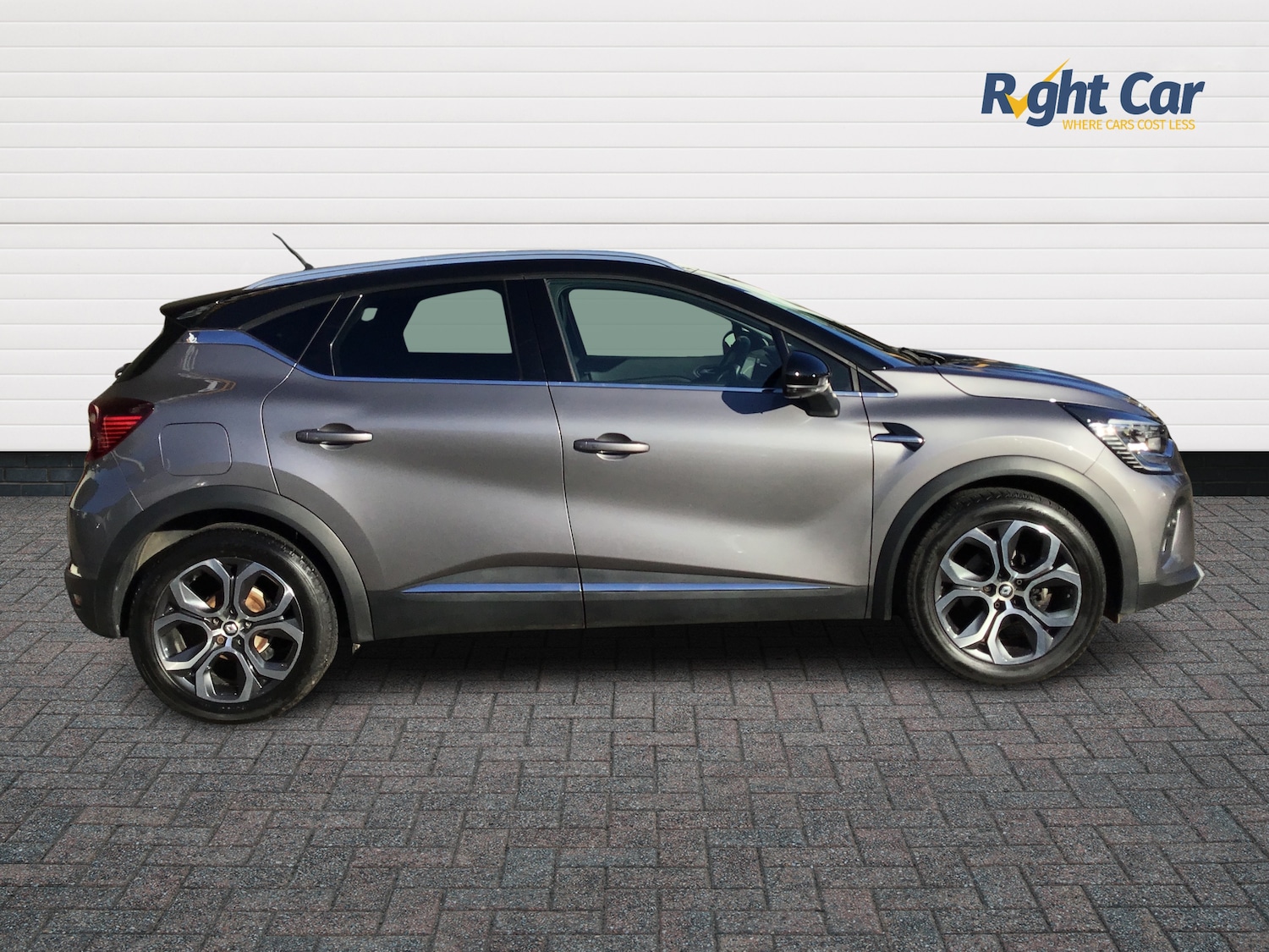 Used Renault Captur 2021 for sale - 77560659: Photo 4