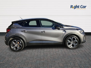 Used Renault Captur 2021 for sale - 77560659: Photo