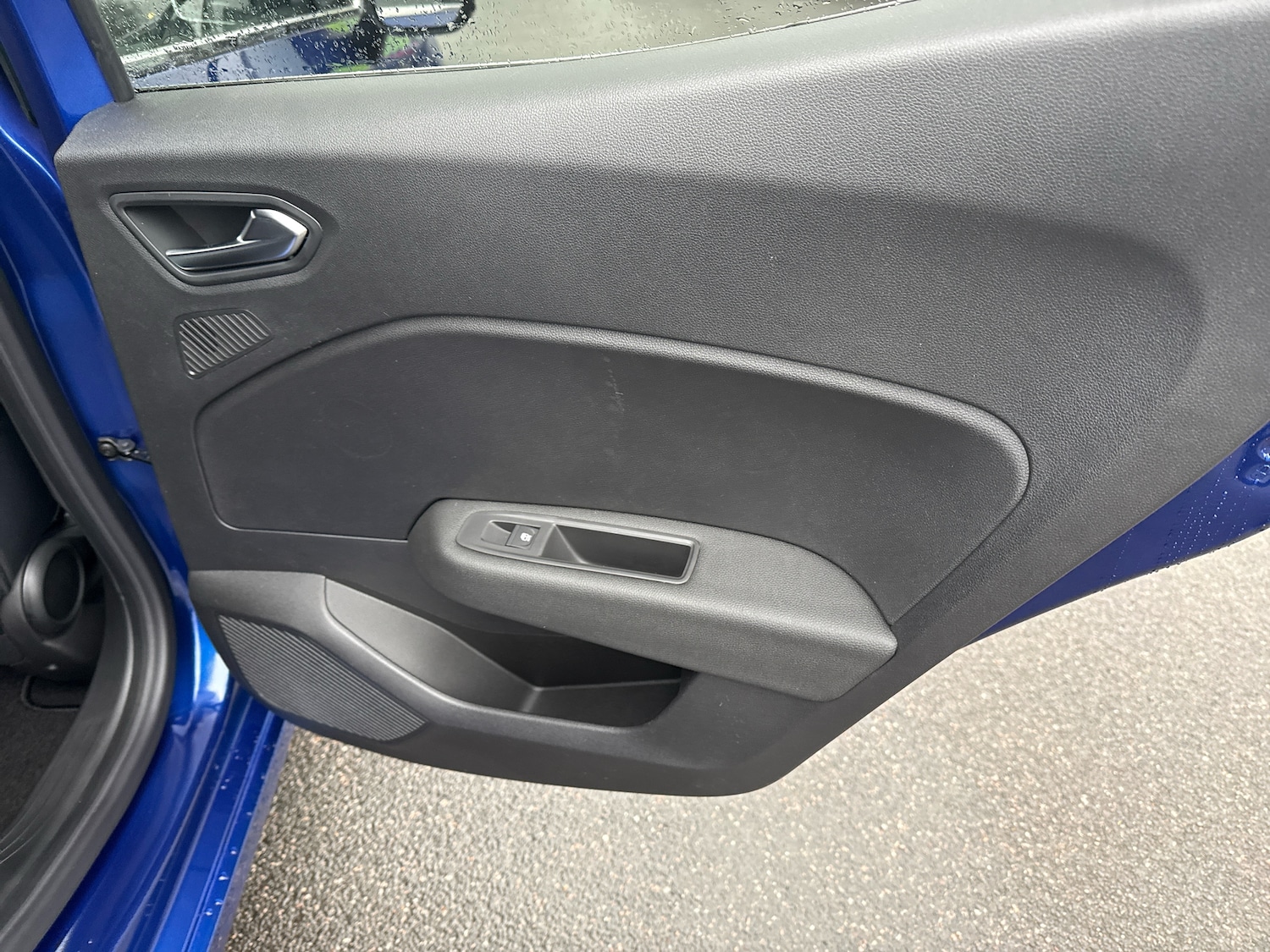 Used Renault Clio 2025 for sale - 77960029: Photo 11