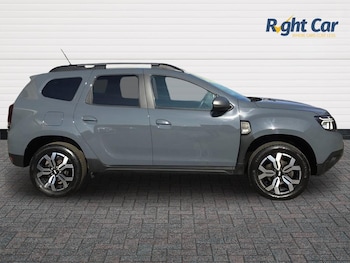Used Dacia Duster 2024 for sale - 79318929: Photo