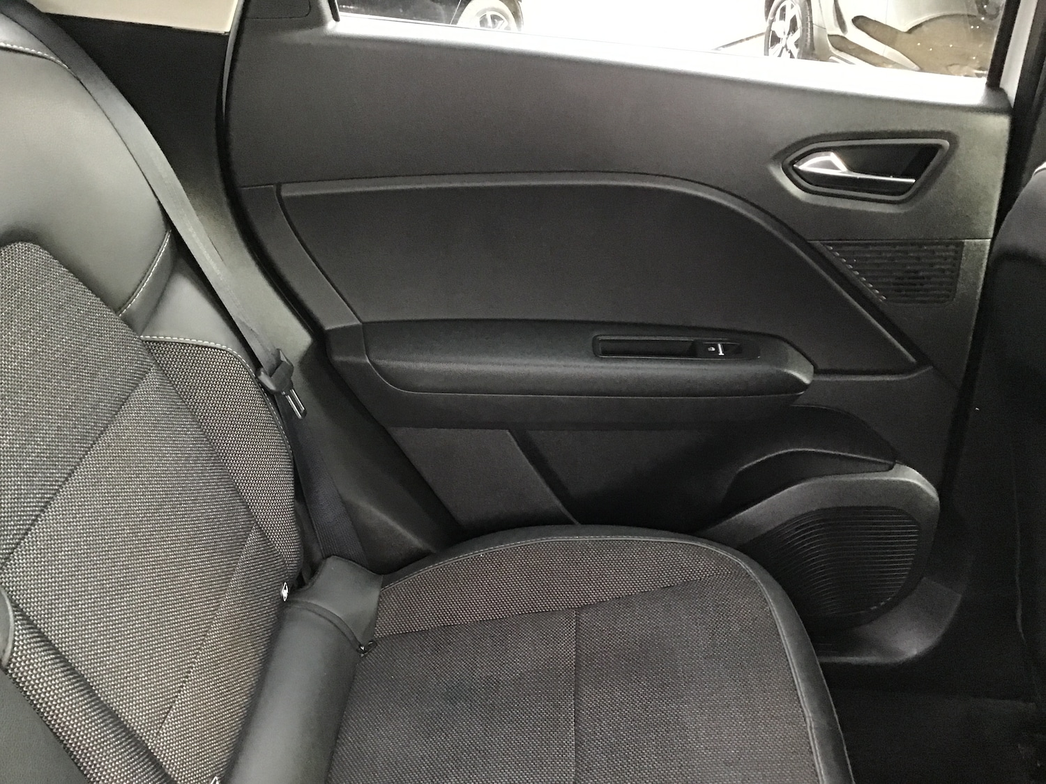 Used Renault Captur 2022 for sale - 76501113: Photo 11