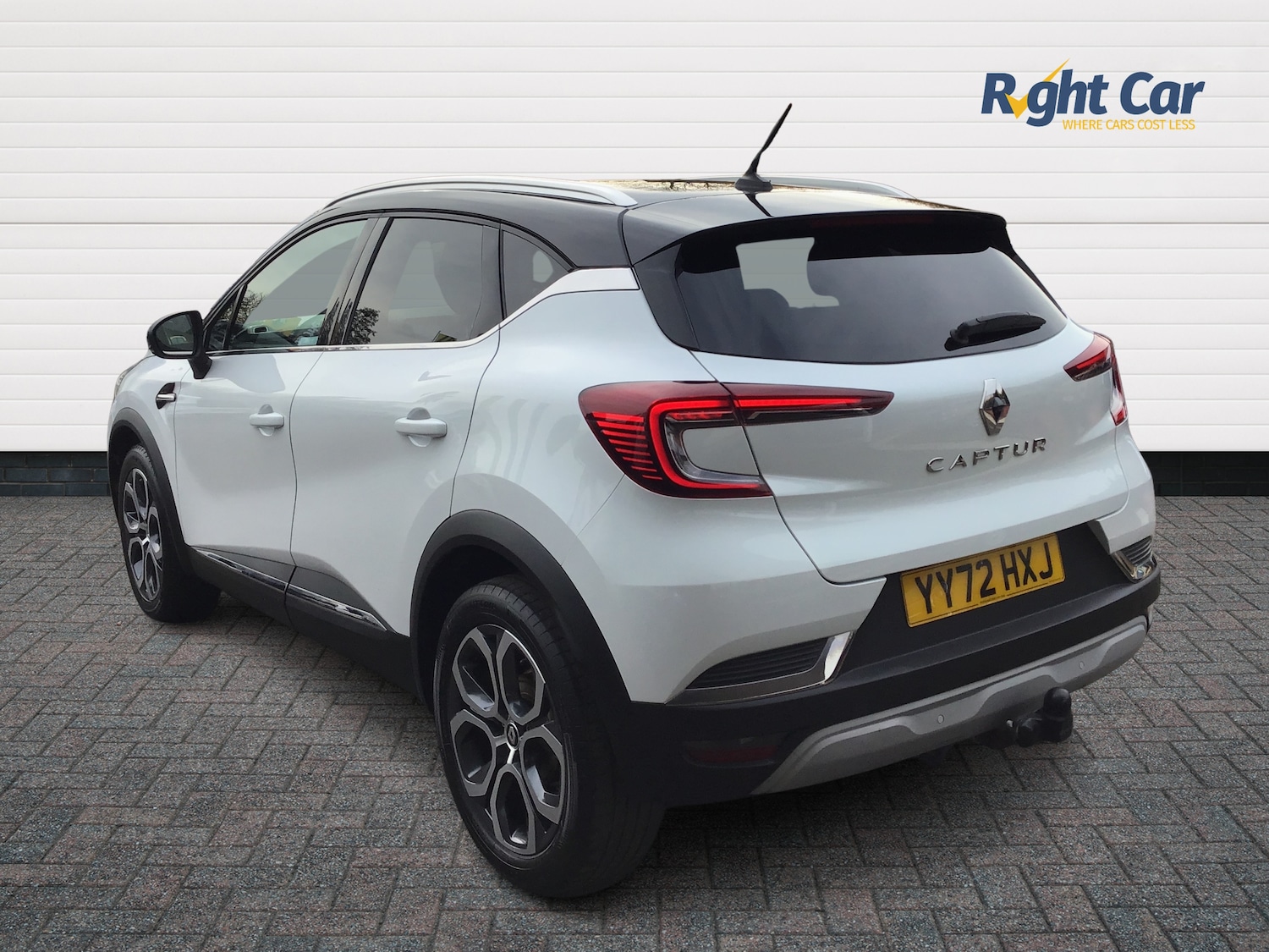 Used Renault Captur 2022 for sale - 76501113: Photo 3