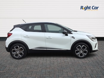 Used Renault Captur 2022 for sale - 76501113: Photo