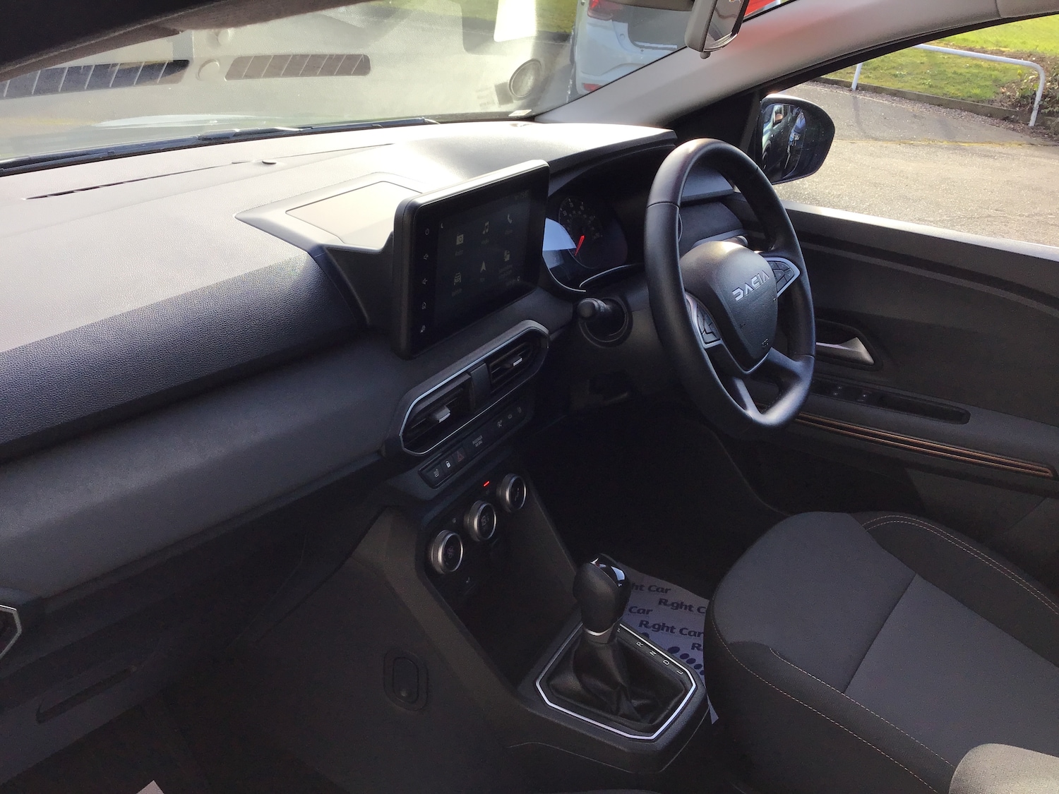 Used Dacia Sandero Stepway 2024 for sale - 77740130: Photo 2