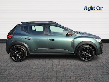 Used Dacia Sandero Stepway 2024 for sale - 77740130: Photo