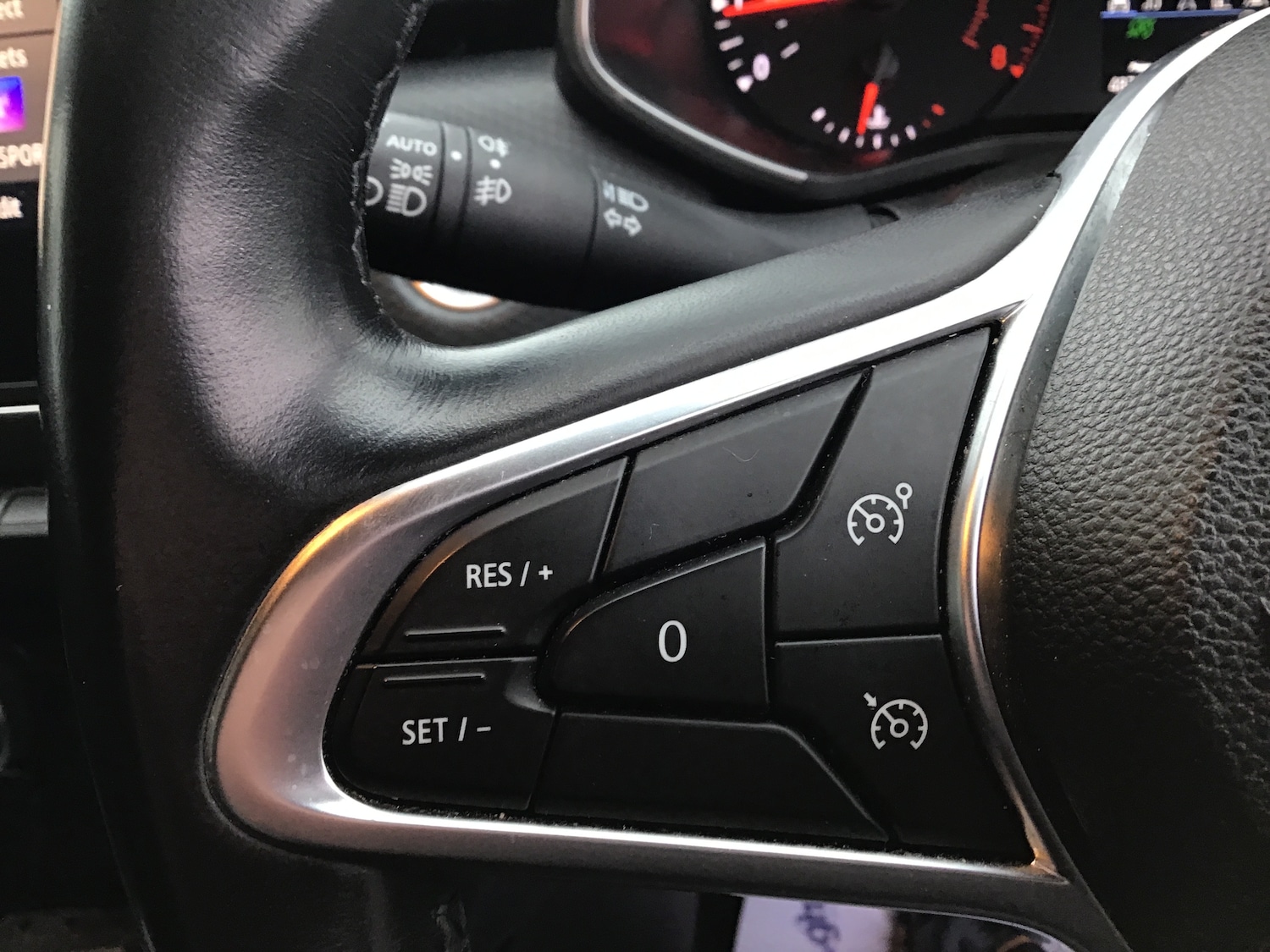 Used Renault Clio 2020 for sale - 77499772: Photo 19