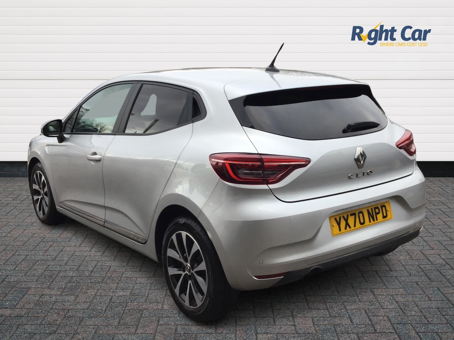 Used Renault Clio 2020 for sale - 77499772: Photo 3