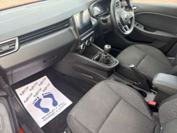 Used Renault Clio 2022 for sale - 74991910: Photo