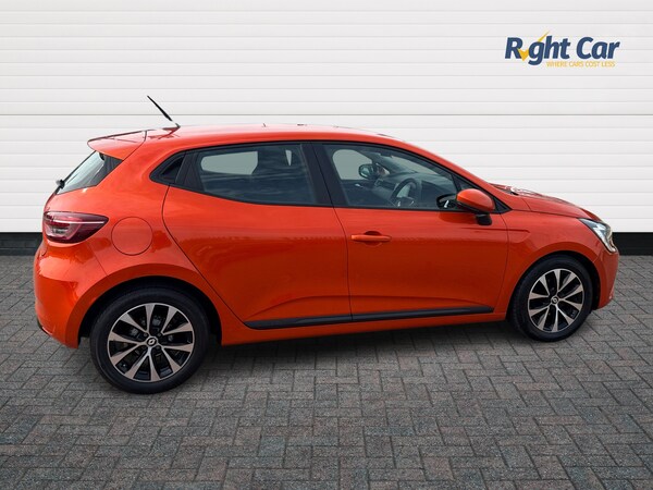 Used Renault Clio 2022 for sale - 74991910: Photo 4