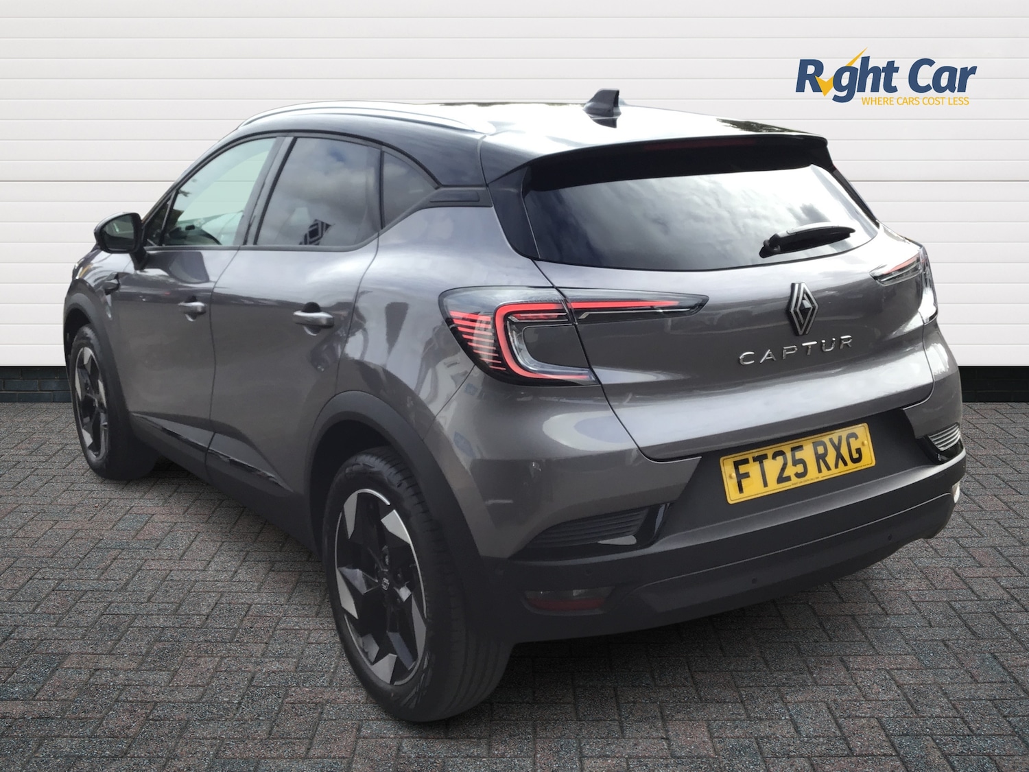 Used Renault Captur 2025 for sale - 76044735: Photo 3