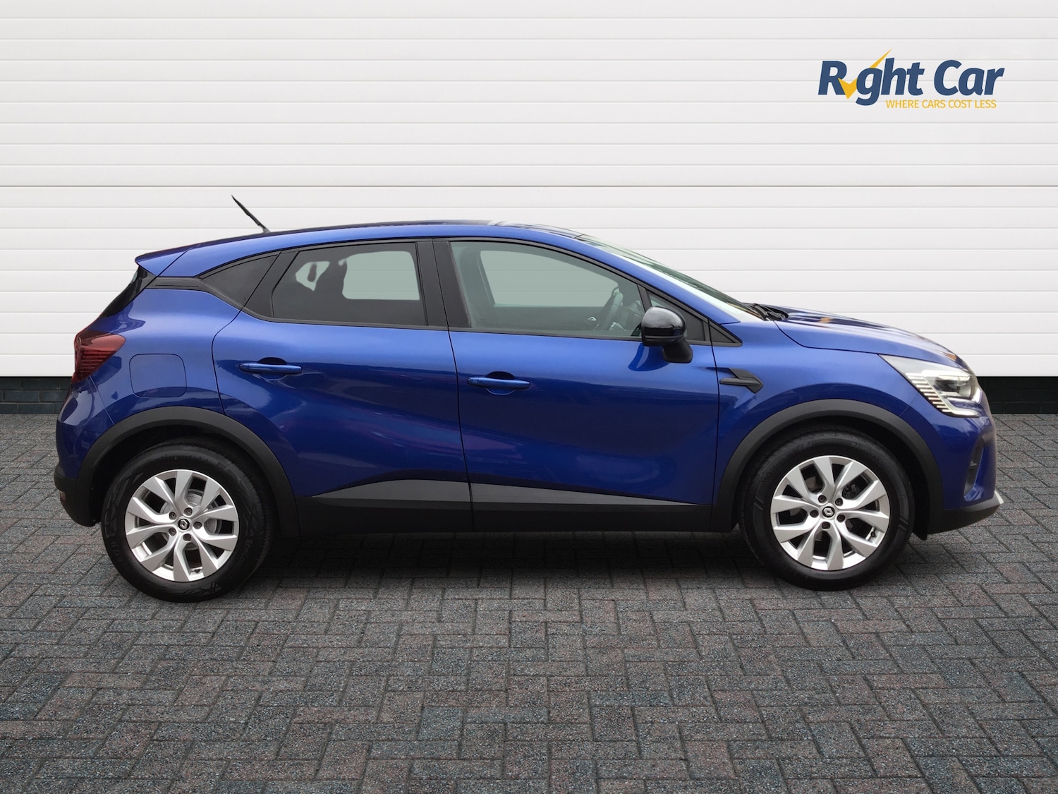 Used Renault Captur 2021 for sale - 78009165: Photo 4