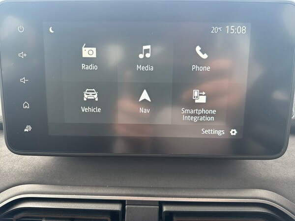 Used Dacia Sandero Stepway 2024 for sale - 75328667: Photo 13