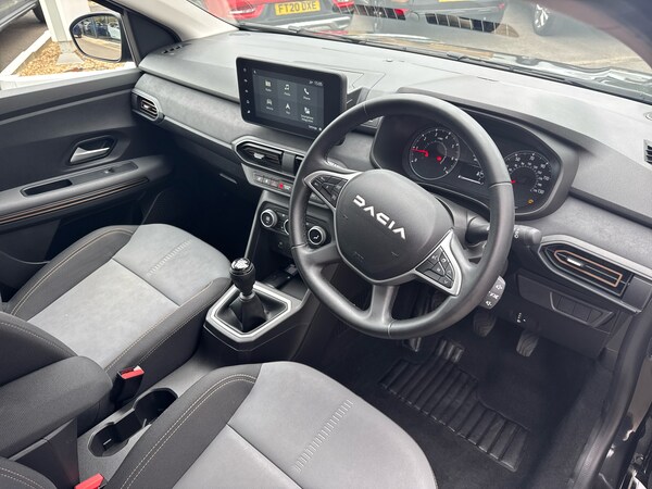 Used Dacia Sandero Stepway 2024 for sale - 75328667: Photo 6