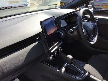 Used Renault Clio 2025 for sale - 78418960: Photo