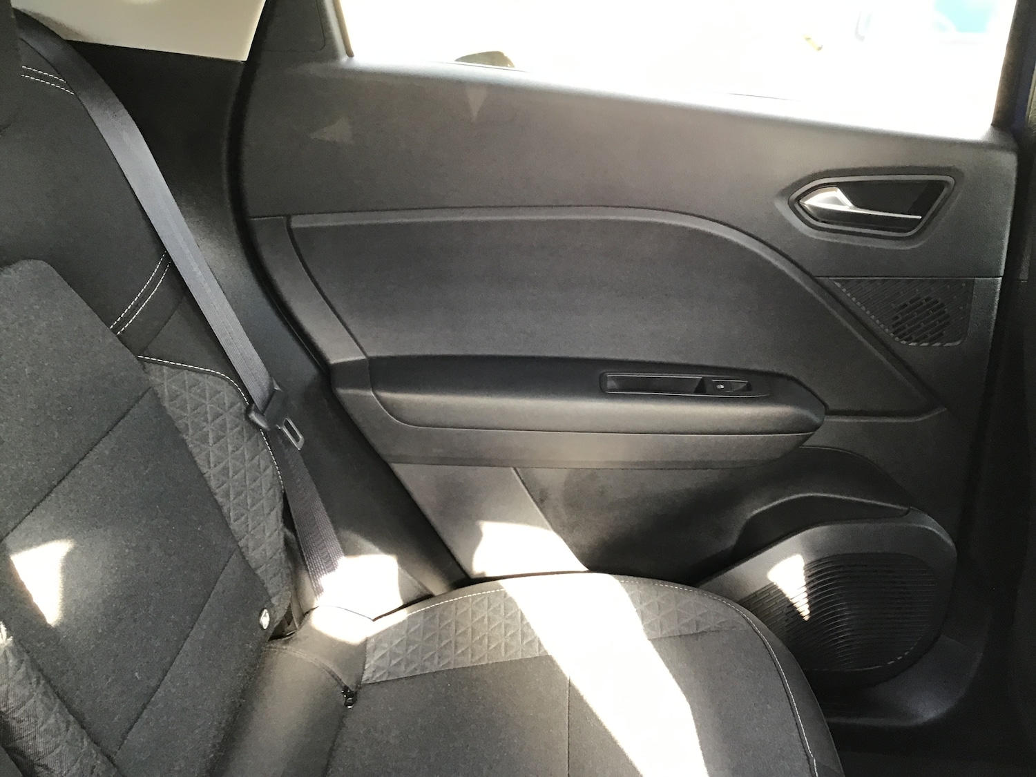 Used Renault Captur 2024 for sale - 78089117: Photo 11