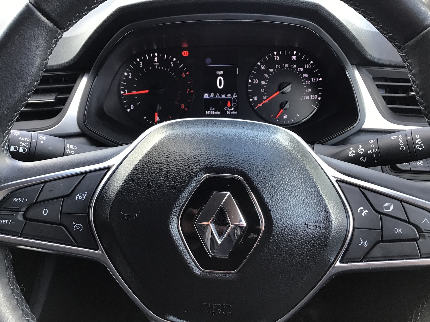 Used Renault Captur 2024 for sale - 78089117: Photo 22