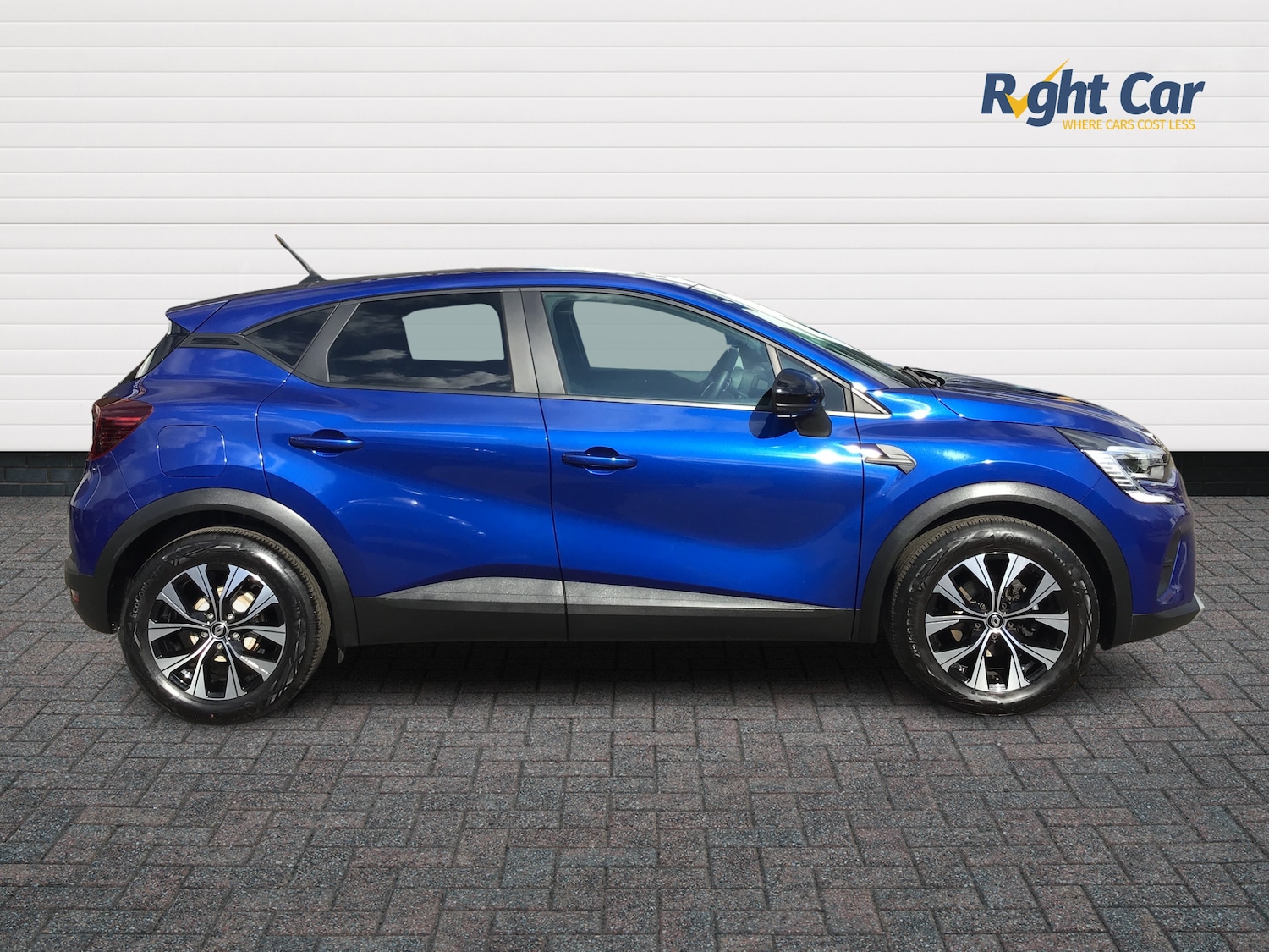 Used Renault Captur 2024 for sale - 78089117: Photo 4