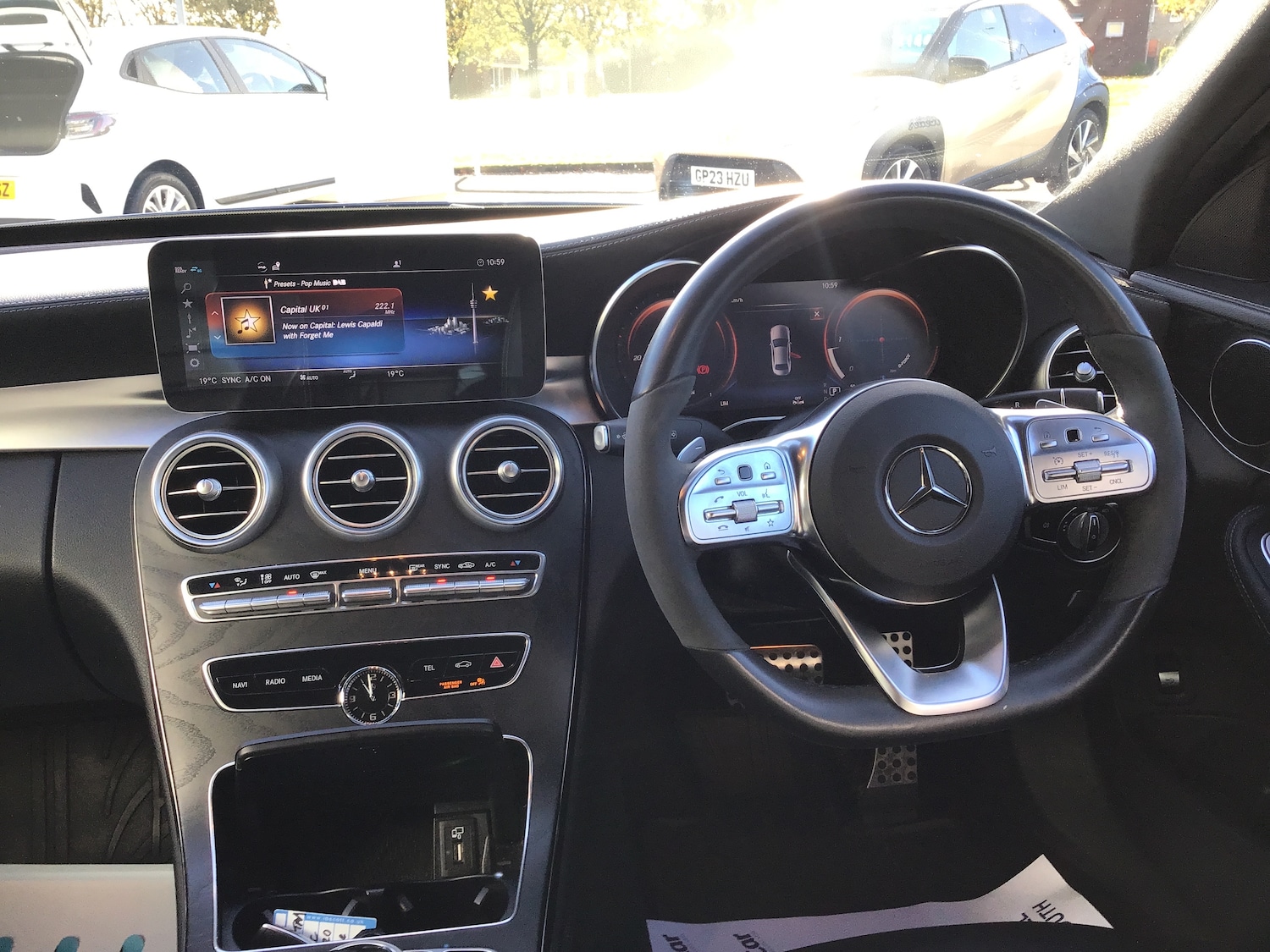 Used Mercedes-Benz C Class 2021 for sale - 76400509: Photo 8