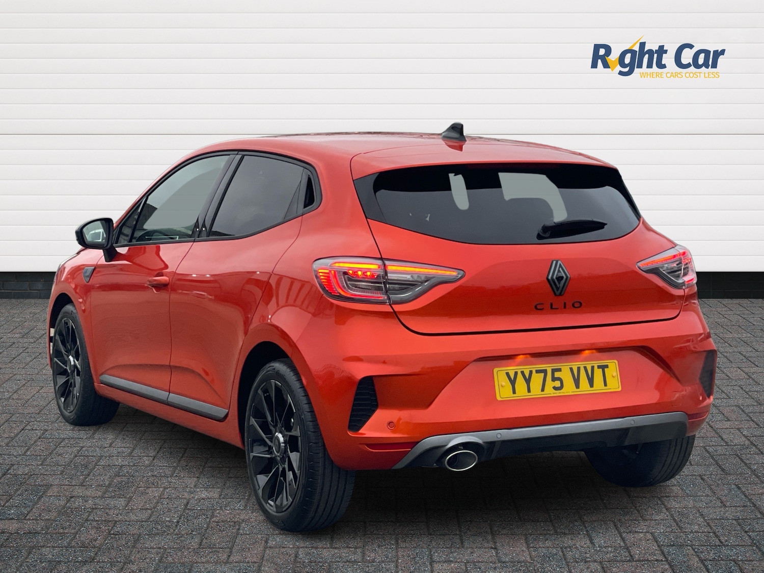 Used Renault Clio 2025 for sale - 77457905: Photo 3