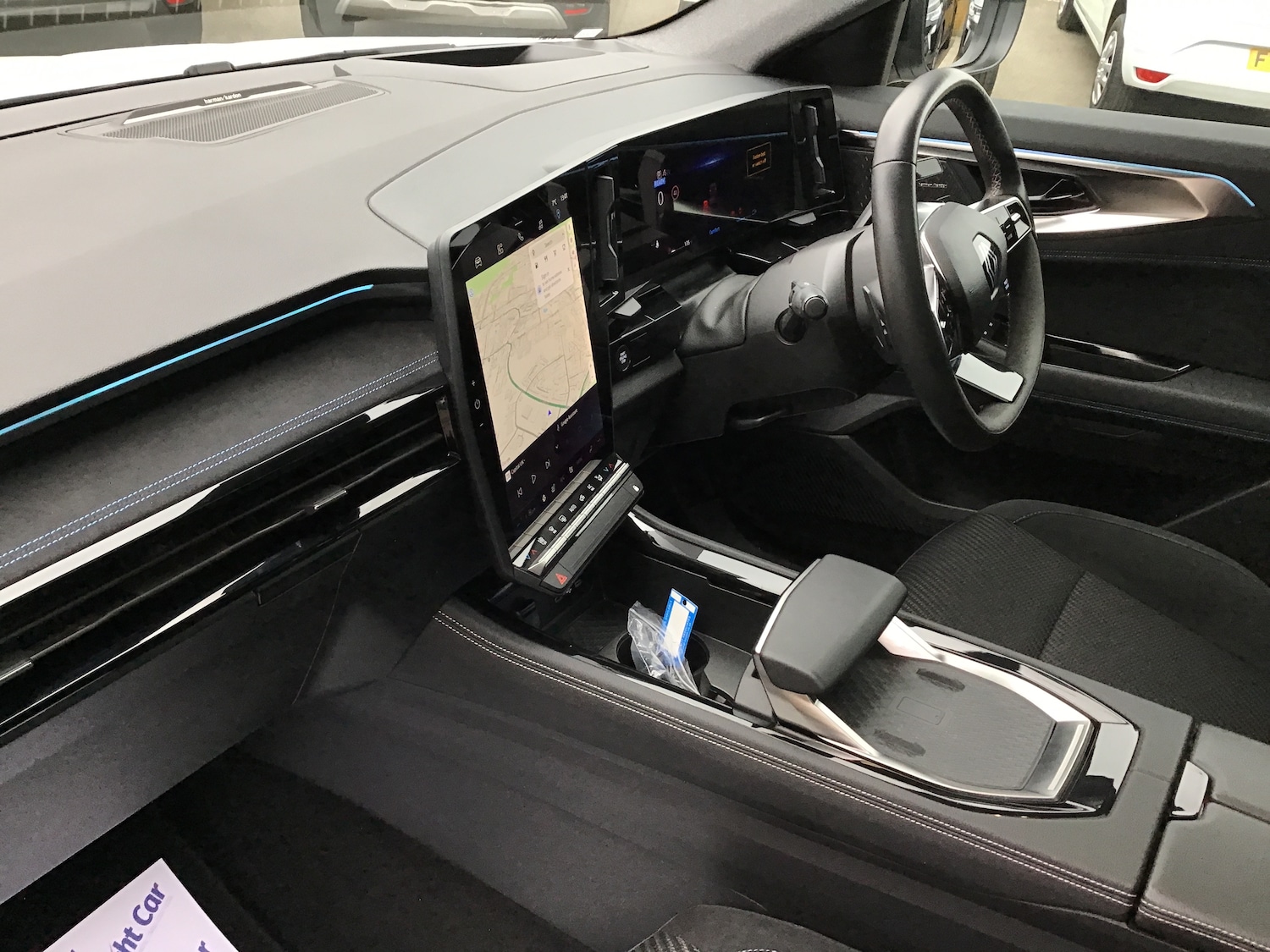 Used Renault Austral 2024 for sale - 77786295: Photo 2